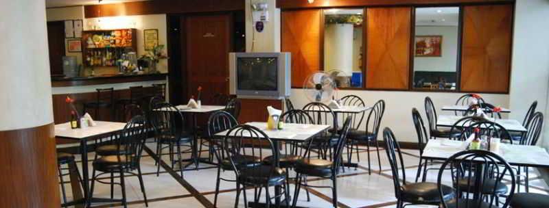Paragon Suites Cebu Exteriör bild
